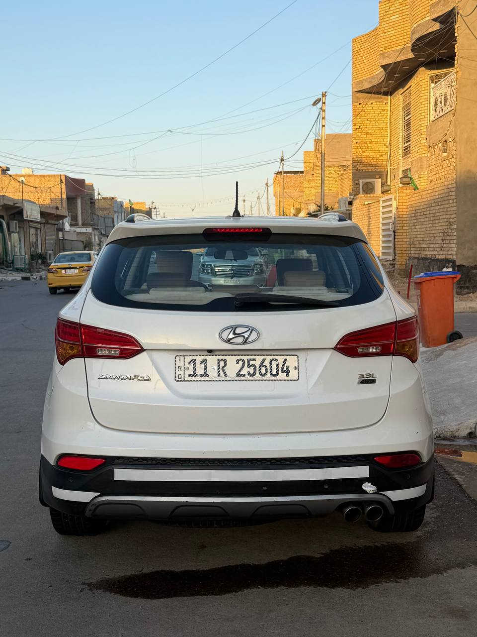 سنتافي للبيع
موديل٢٠١٤
٦سلندر ٣٣٠٠
مقعد كهرباء 
بانوراما 
بصمة + ترحيب 
٧ راكب 
فور ويل 
مانع انزلاق 
نظام الصعود 
هاند بريك الكتروني 
گير ٦ نمر 
سيارة بيها سونار 
السعر ١٦٥ وبيها مجال بسيط 
للاستفسار الاتصال على الرقم 
***********
