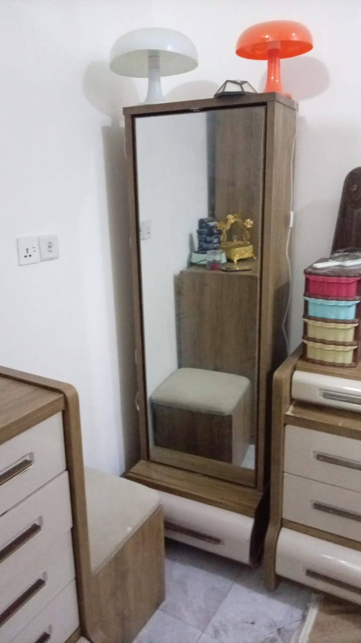 غرفه نوم للبيع نضيفهمابيها اي كسر سعرها ٥٠٠ وبيها مجال ليريد يتفضل خاص


**إذا كنت صاحب هذا الإعلان وتريد حذفه لأي سبب، رجاءا أرسل رسالة إلى الدعم الفني**