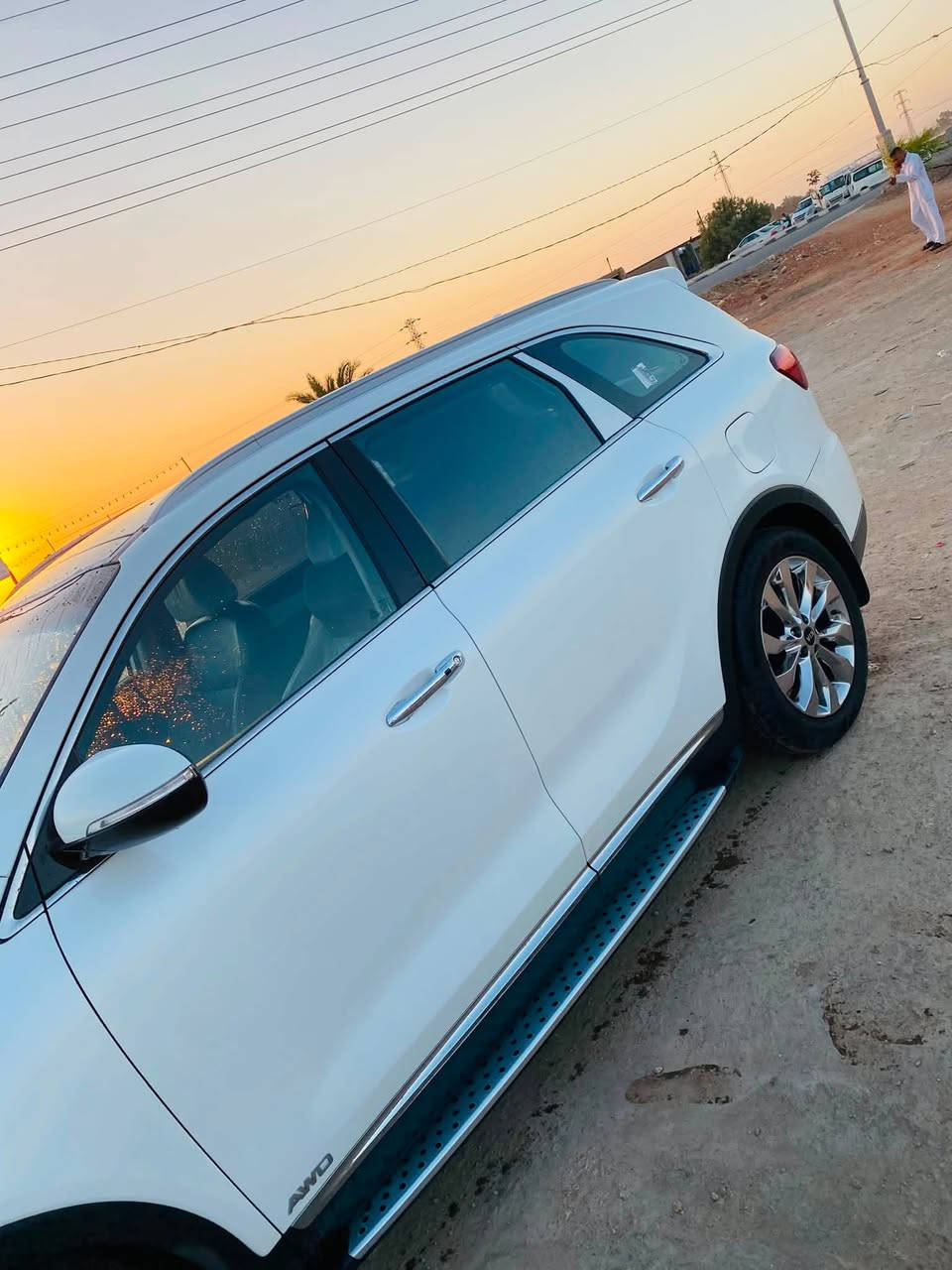 السلام عليكم سورنتوا ٢٠١٩  خليجي وكالة السيارة جيتي لاين اعلى فئة بجميع السورنتو مكفولة من الضربة والصبغ  والبارد موصفات كشنات جلد كهرباء مطعم جيتي لاين لونين كشنات تدفئة تبريد ٦ سلندر ٧ راكب صندوق كهرباء ٣ قطع تبريد فور ويل بردات خلفية داخل كروم هندربيك بصمة ٤ وضعيات قيادة شفتات ستيرين وباقي الموصفات المعروفة  ماشية ٥٢ الف السيارة بوضع الشركة جديد جداً تخم تاير صدر خير من الله السعر ٢٧٠  وبيها مجال العنوان النجف رقمي 
***********
