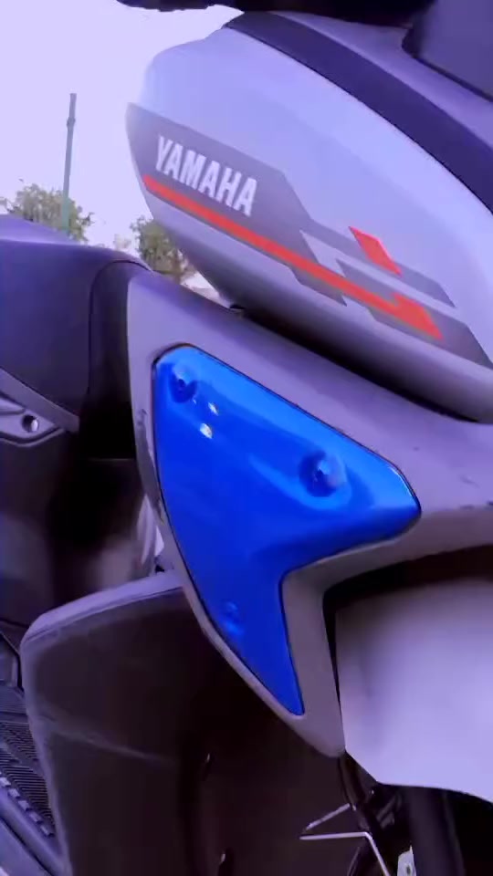 بوليس للبيع شرط الدراجه
بوش 55
لايت زنون
اشاير زنون 
سلف رياضي 
سرعه شلعه شرط 
كهربائيات شرط 
محرك شرط 
تايرات جدد امامي خلفي
بنزات خلفي كارتون 
كلجات امامي كارتون 
ولفات سل ستيل الاصلي شرط 
مكاني رميثه 
(تعال خاص)او ***********
