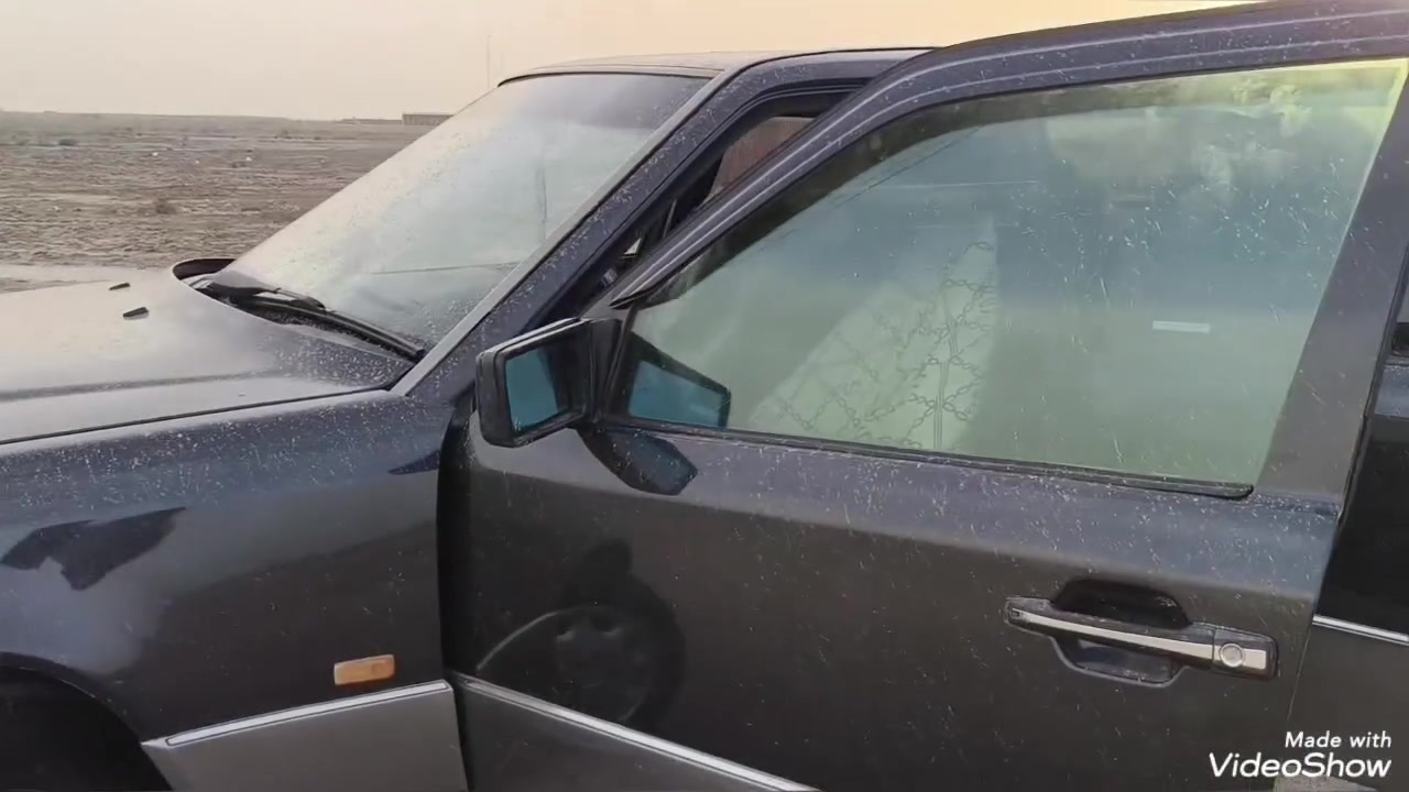 على بركه الله 
للبيع مارسدس دب مديل 91 مكينه 3000 ffte
 كفاله من تنقيص وتبخير كهربائيات فول شقاله جام كهرباء تبريد ثلج حداده جديده منفوضه وعربانه جديده تخم تاير جديد قبل سبوع مشدود سياره صيغ جماليه فقط بدون معجون أو ضربه قواعد دبلات بلاديه ولبرانكيتات نضيفه سياره عليه ادامه عامه بدون اي نضوح دهن أو نواقص تخص سيارة حتى دهن مبدله اليوم دوشمه جديده قبل نشر 
المكان البصره قضاء الامام الصادق 
***********
 سعر 63 قابل للتفاوض
