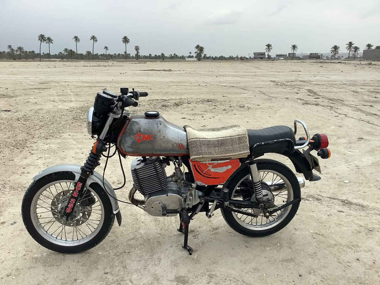 السلام عليكم دراجه كصه ٤ لحيم صوب واحد ومايبين ماكنيت ياباني وياله المانيه مكينه المانيه مازده دبلات خلفي تركي الماني جاملخ خلفي الماني كشر بلادي الشراي بي خير ويدلل


**إذا كنت صاحب هذا الإعلان وتريد حذفه لأي سبب، رجاءا أرسل رسالة إلى الدعم الفني**