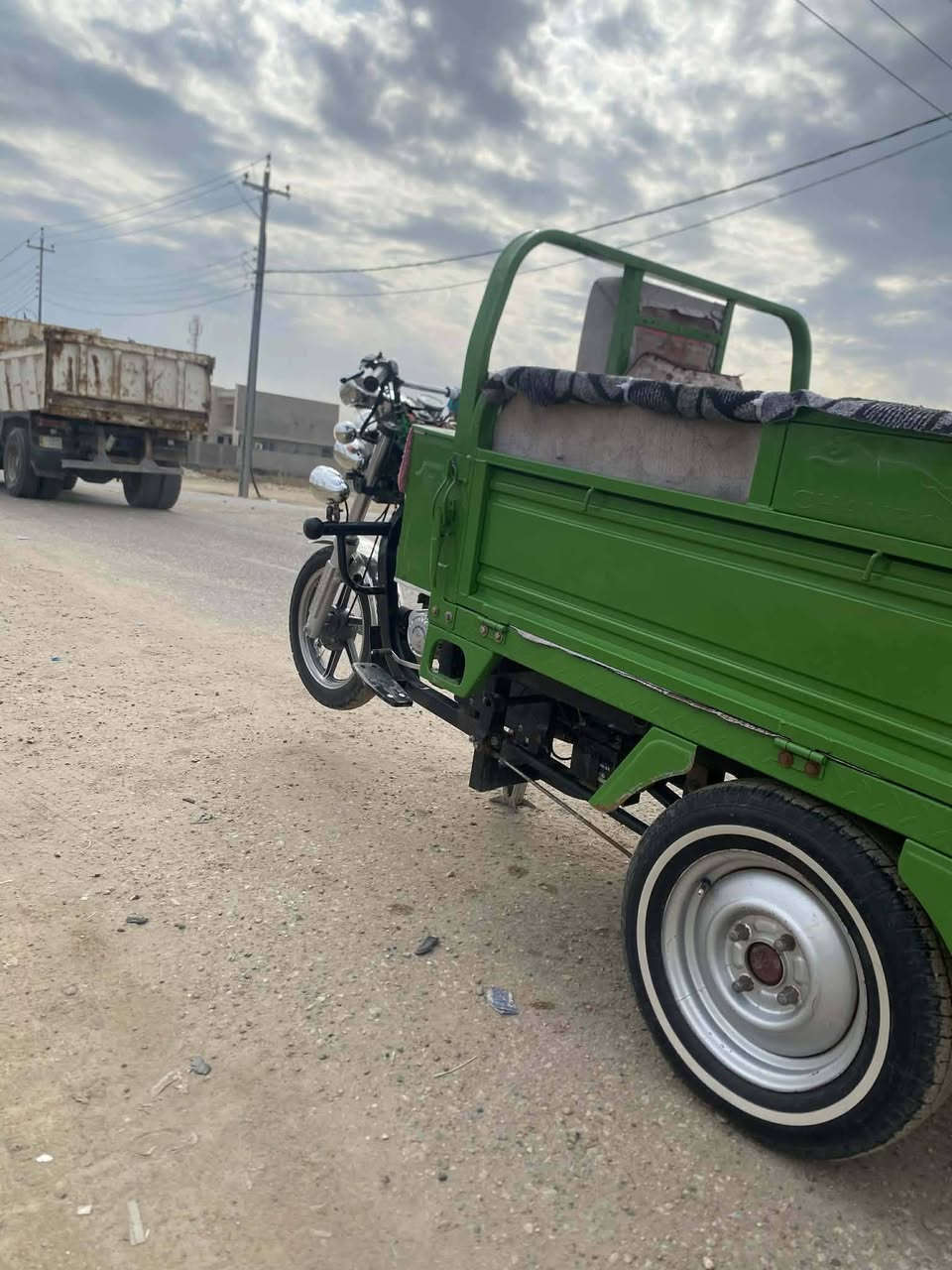 السلام عليكم مكلف بنشر للبيع او مراوس ستوته موديل 22بلال أصولي الستوته كلشي ما عايزه جاهزه مجهزه خير  من الله مكينه  مامفتوح بيهة برغي سعر 2400وبيهة مجال لتواصل صاحب الستوته علاء عماد الجبوري او اتصل ع رقمه***********

