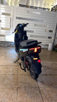 دراجة شحن سكنس 🩵 موديل2024🩵 بطاريات35امبير مسطرة72فولت  ملف 2000Wحقيقي...