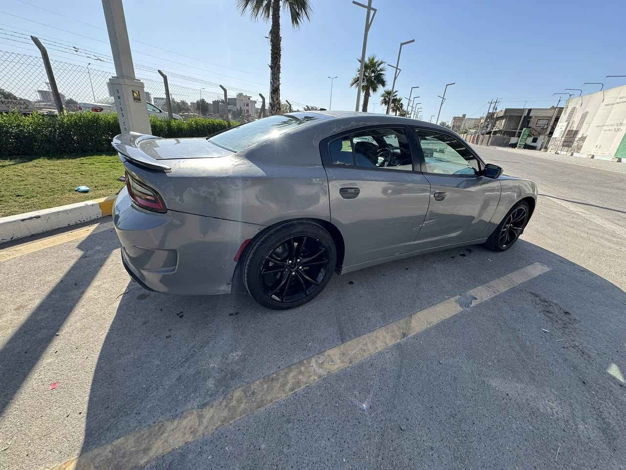 سلام عليكم
دوج جارجر 2019 Sxt 
للبيع او مراوس
مواصفات
محرك 3600
بصمة تشغيل 
وتحكمات فول 
كشن سايق كهرباء 
فتحة سقف 
حساسات 
شاشة كبيرة 
صور الحادث وصور السونار داخل الصورة 
السعر 170 $


**إذا كنت صاحب هذا الإعلان وتريد حذفه لأي سبب، رجاءا أرسل رسالة إلى الدعم الفني**