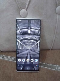 ليتز فون 1 • ٢٥٦ جيجا • بطارية ٥٠٠٠