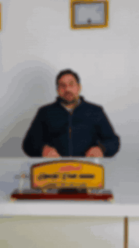 العين الكسولة👁️
ليست ضعف نظر عابرًا، بل رسالة صامتة من العين تطلب الإنقاذ.
تبدأ غالبًا في الطفولة، وإن أُهملت سرقت وضوح الرؤية بهدوء.
التشخيص المبكر يصنع الفرق، والعلاج في الوقت المناسب يعيد للنظر توازنه قبل فوات الأوان.
مع
د. محمد صلاح الموسوي
طب وجراحة العيون
للحجز والاستفسار : ***********

📍كربلاء/ طويريج / شارع الاطباء /مجمع التمار الطبي 

افحص اليوم… فالعين لا تنتظر، والرؤية نعمة لا تُؤجَّل👀 
#العيون
#كربلاء
#طويريج
#جراحة_العيون
#العين_الكسوله
