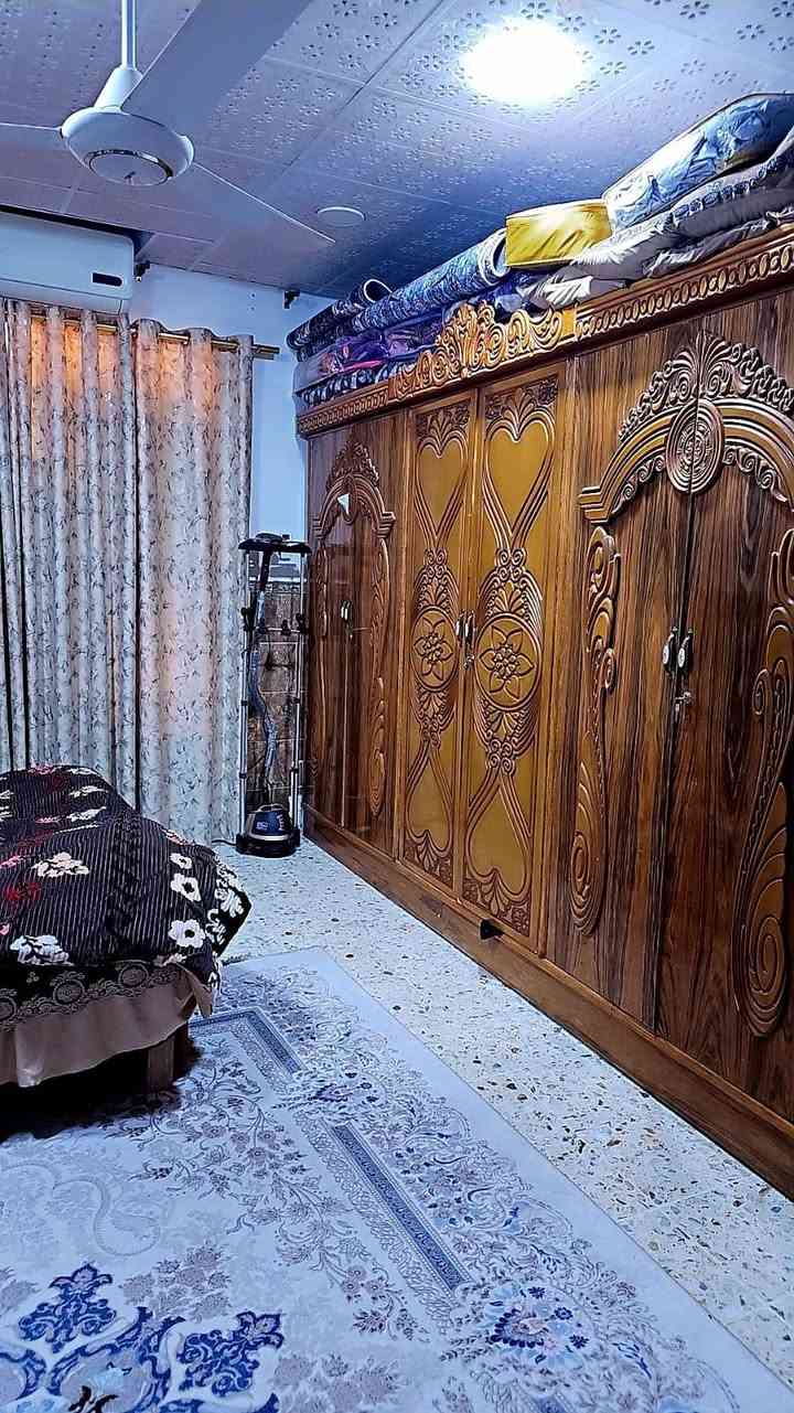 💐على بركة الله💐

🏡 دار للبيع

📍 الموقع: المشخاب – حي الشهيد الصدر (خلف مدرسة اقرأ)

📐 المساحة: 200 م²
📏 الواجهة: 10 م
📏 النزال: 20 م

🏗️ المواصفات:
 • أساس صب كونكريت
 • بناء طابوق نظيف
 • أرضية مرمر
 • سقوف ثانوية
 • ترميم جديد

🏠 التفاصيل:
 • 3 غرف
 • استقبال
 • صالة
 • مطبخ
 • منورين
 • 3 حمامات

📞 للاستفسار:
***********
***********
او مراجعة مكتب حسن الابراهيمي لبيع وشراء العقار
⸻
