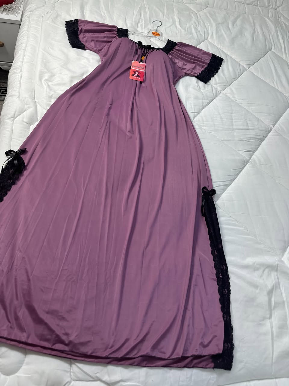 السعر ١٣ فقططط 
خامه زبده حرير تجننن تجنن 
قياس فري سايز ال ٩٠ 
#اكسبلور_فولو #اكسبلور_explore #ترند


**إذا كنت صاحب هذا الإعلان وتريد حذفه لأي سبب، رجاءا أرسل رسالة إلى الدعم الفني**