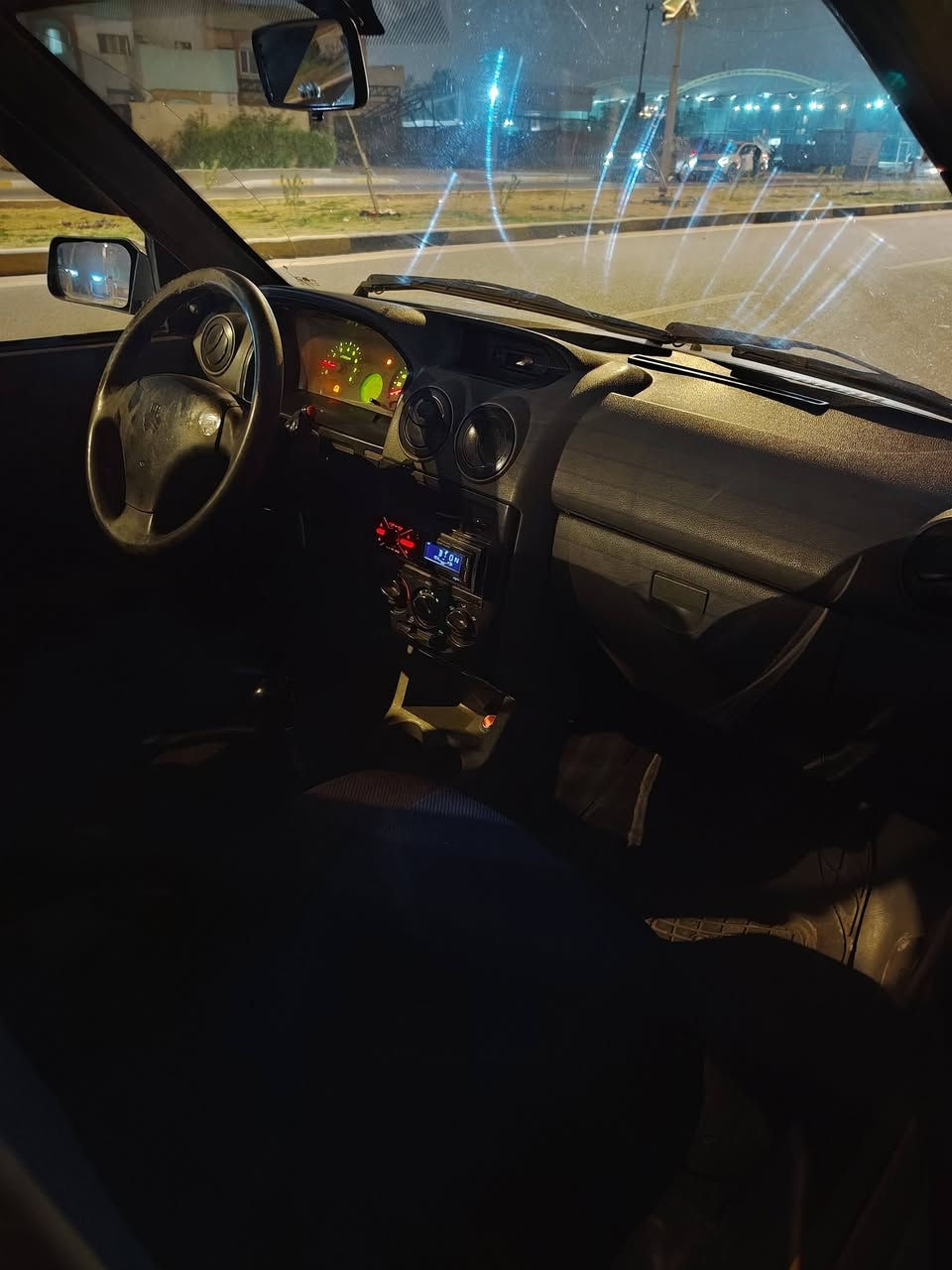 مستعجل 
للبيع سايبا 2012 جااهزة تخم تاير صدر خلفي امامي جديد 
دخلها كلش نضيف الكهربائيات كلهاا شغاله سيارة شغل وطلع وين متريد سعر  15 ورقة بيها مجال سنويه موجودة ابيع كوم حديد 
***********
