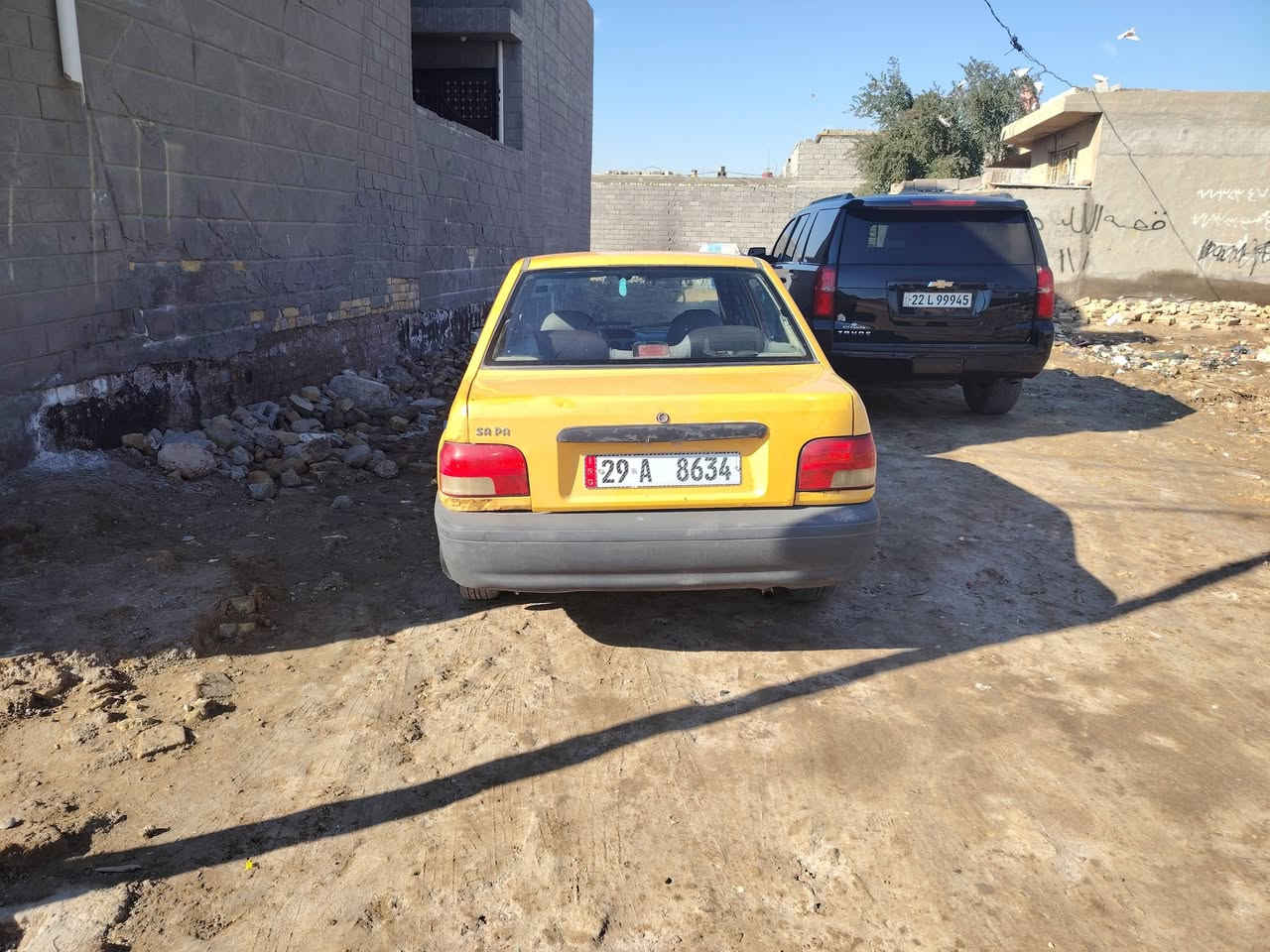 لبيع سابه موديل 13رقم واسط نكليزي بسمي محرك وكير كيه برايد مكفولات تخم تاير حداديه جديده.                خط وبحث مصفره دوشمه سياره نضيفه بمعنه لكلمه
بكان سياره بلكوت مركز محافظه.                              سعر 27 بيها مجال كلش قليل
لتصال علا رقم ***********
