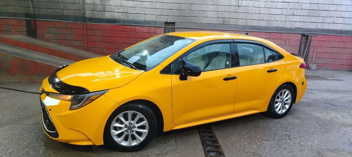 السلام عليكم كورلا موديل 22 ماشيه 120 غاز بانزين
كوبون بانزين بيها بسمي سياره جاهزه ما ناقصها 

شي ابد هذا صور ضررها بدون دواخل بدون ايرباك السعر 178وبيها مجال  

***********
