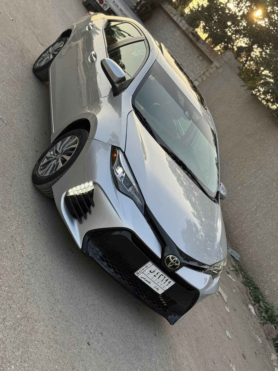 للبيع كورلا ٢٠١٨ xle فول مواصفات١/١  رقم بغداد بأسمي:
فتحة
شاشة جبيرة + كامرا دوارة
كشنات جلد كهرباء
بصمة
تدفئة كشنات
لايتات زنون led 
نظام eco
محرك ١٨٠٠
وباقي المواصفات المعروفة والسيارة حادثهة امامي ٣ قطع صبغ وبيهة بارد بالباب الخلفي ايرباك طاك ومصلح وماشية ١٠٠ الف وصور الحادث موجودة عندي عالخاص والسيارة جاهزة ومابيهة نقص والسعر 132$ للاستفسار ***********
