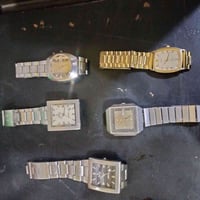 ساعات • للبيع