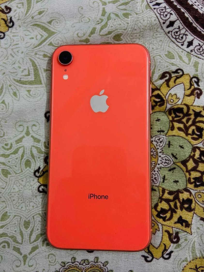 السلام وعليكم 
قيم واخذ بما يرضي الله 
الجهاز مكفول من كلشي شرط ✅

iPhone XR 

ذاكره 128✅
تك سيم شغال ✅
بطاريه مبدله جديده قطاره ✅
شاشه اصليه ✅
الفيس ايدي بي خلل ع غفله كام مايشتغل بعد التحديث يعني برمجه يرجع شركه ✅
كامره دمعه✅
جهاز نضيف يخبل ✅

واتساب ***********
خاص ايضا متوفر 
سعر قيم واخذ
