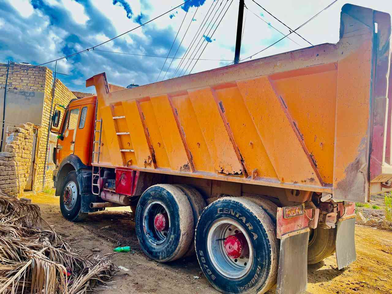 سلام عليكم للبيع البي موديل ٨٢ بتره مكينه ٨ محسن كير برميل مجموعة نص جي اف رباط ٢٤ رقم انبار نكليزي //***********//***********
