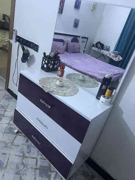 غرفه نوم تركي للبيع سعرها 500 وبيها مجال تواصل واتساب ***********
