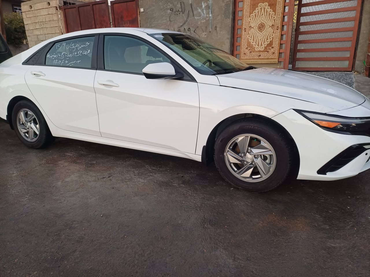 النترا 24 ماشيه 5000ميل سياره وارد أمريكي مكان سياره بغداد ابو غريب سياره بدون رقم
سعر السياره 149وبيها مجال بسيط
*********** الرقم بي واتساب
