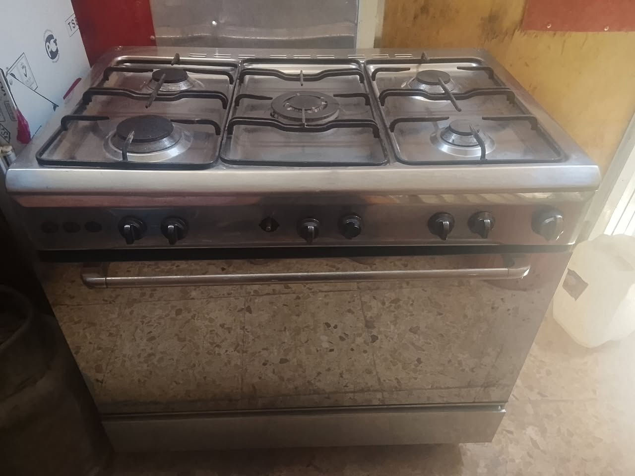 السلام عليكم طباخ مستخدم للبيع


**إذا كنت صاحب هذا الإعلان وتريد حذفه لأي سبب، رجاءا أرسل رسالة إلى الدعم الفني**