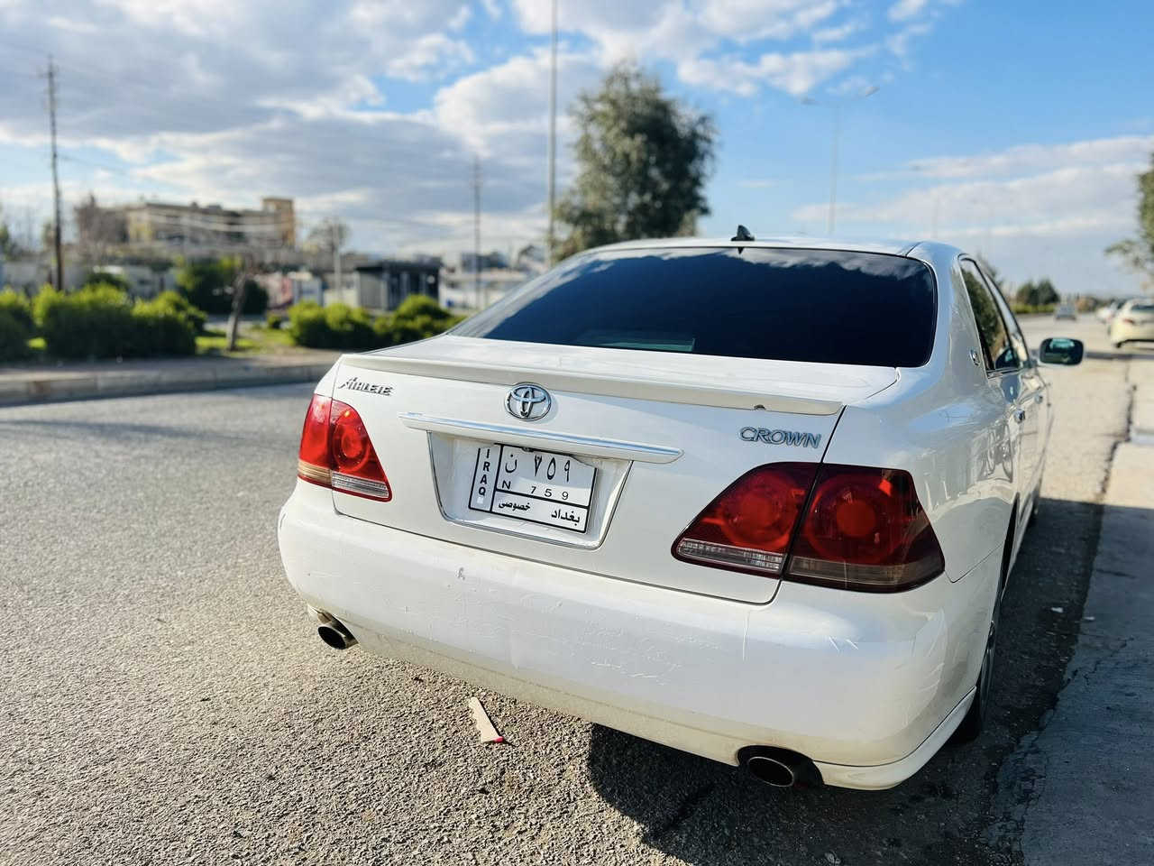 شاهینە موس 2005 چوار دوگمەی سلایت گێرو مەکینە بچوکی بئ بۆیاخ پێنج بەسمەی ویل دنگە بی تەقەو رەقە بئ نوقسانی  کامل مەسرەف کراوە جامی پێشودوا هەڵ گیراوە  سیمی سلایتی قرتاوە لەداعامی پێش بۆ دەعامی دوا بەشەرت مالی دۆستە سۆنەریم داناوە  سعری ٦٥گەڵ یەک تۆز مەعمەلە  کەم کەم  ژم ***********ڤای برر وەتس ئەپ  ئەدمینی گوڵ
