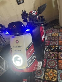 للبيع كاسحه 1300 وبيه مجال 07714258361