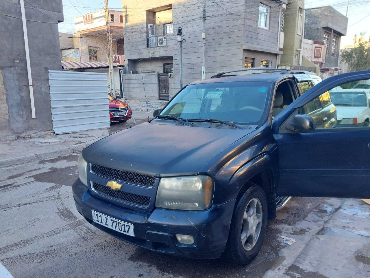 بلايزر 2008 بغداد بسمي  محرك قبق ابيض 
سياره جاهزه محرك كير حاويه جدد 
صبغ قطع بيها بدون اي ظرر مكاني بغداد 
السعر 72 الاستفسار ‭0773 572 2253‬
