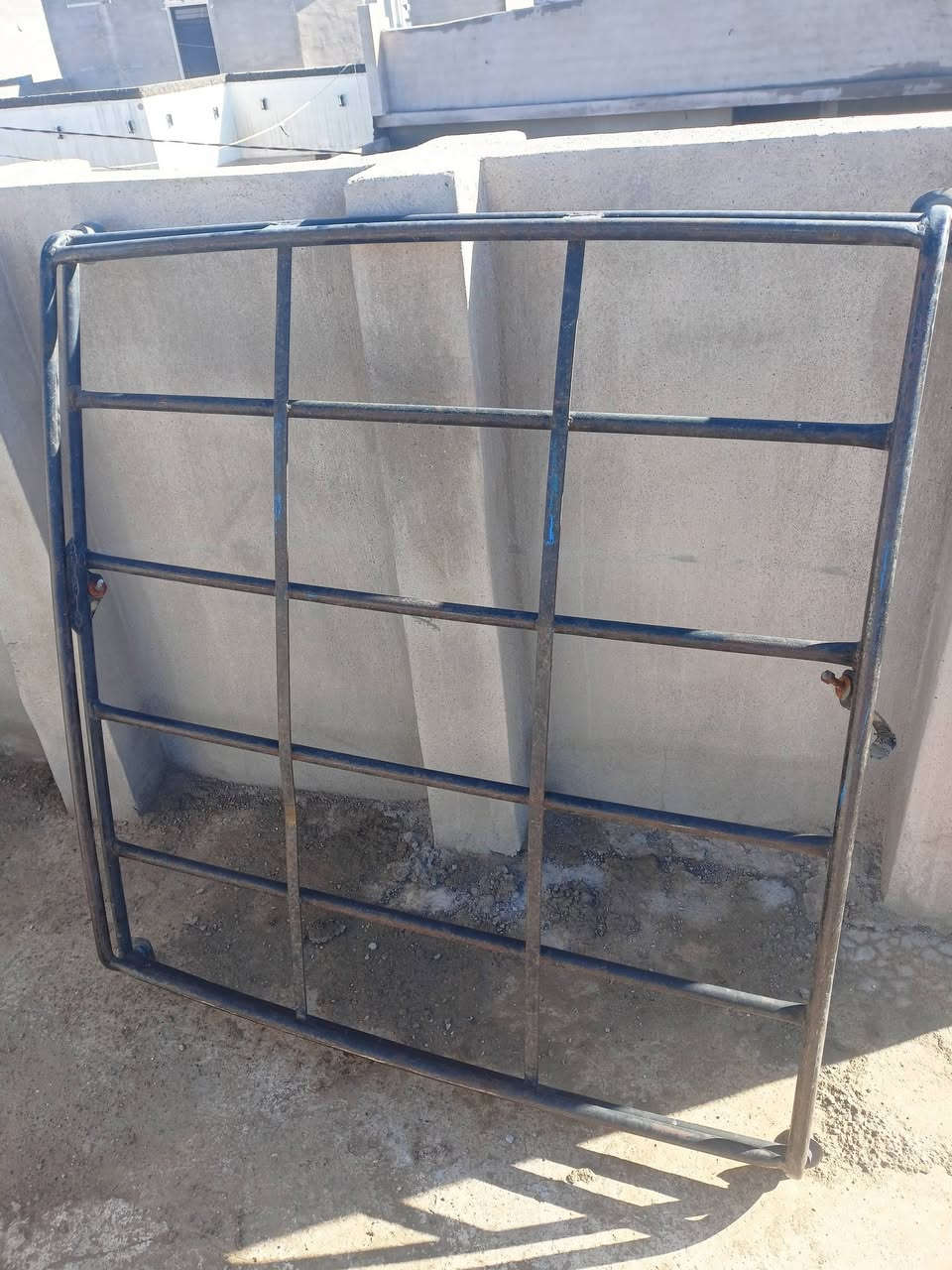 سيبايه وسبايدره للبيع قيم واخذ هاذه الرقم ***********
