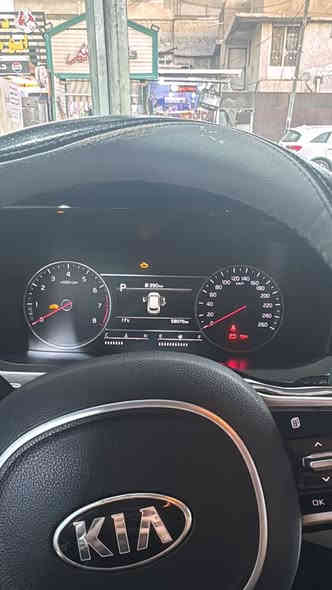 السلام عليكم ورحمة الله فقط بيع بدون مراوس
سورنتو ٢٠٢١ خليجي قماره حديد 

ابيض صدفي

مكفوله كفاله عامه من الصبغ 

السياره ماشية 58 الف فقط  ٦ سلندر 3500  

عدد المقاعد ٧ 

بصمه 

تشغيل عن بعد 

الصندوق كهربائي 

الكير ماوس 

الهاند بريك بصمه

تخم تايرات جديد . صيانه عامه في الشركة . دهن الكير جديد 

ملاحظة : يوجد رصعتين في البنيد بسبب حصو ورصعة باب خلفي 

 بدون بارد السيارة مكفولة 

السعر النهائي بدون عملة ٢٧٥ السيارة جديدة بدون اي نواقص على ايد وحدة اخذتها صفر 
للاستفسار اكثر يرجى الاتصال على الرقم

***********
