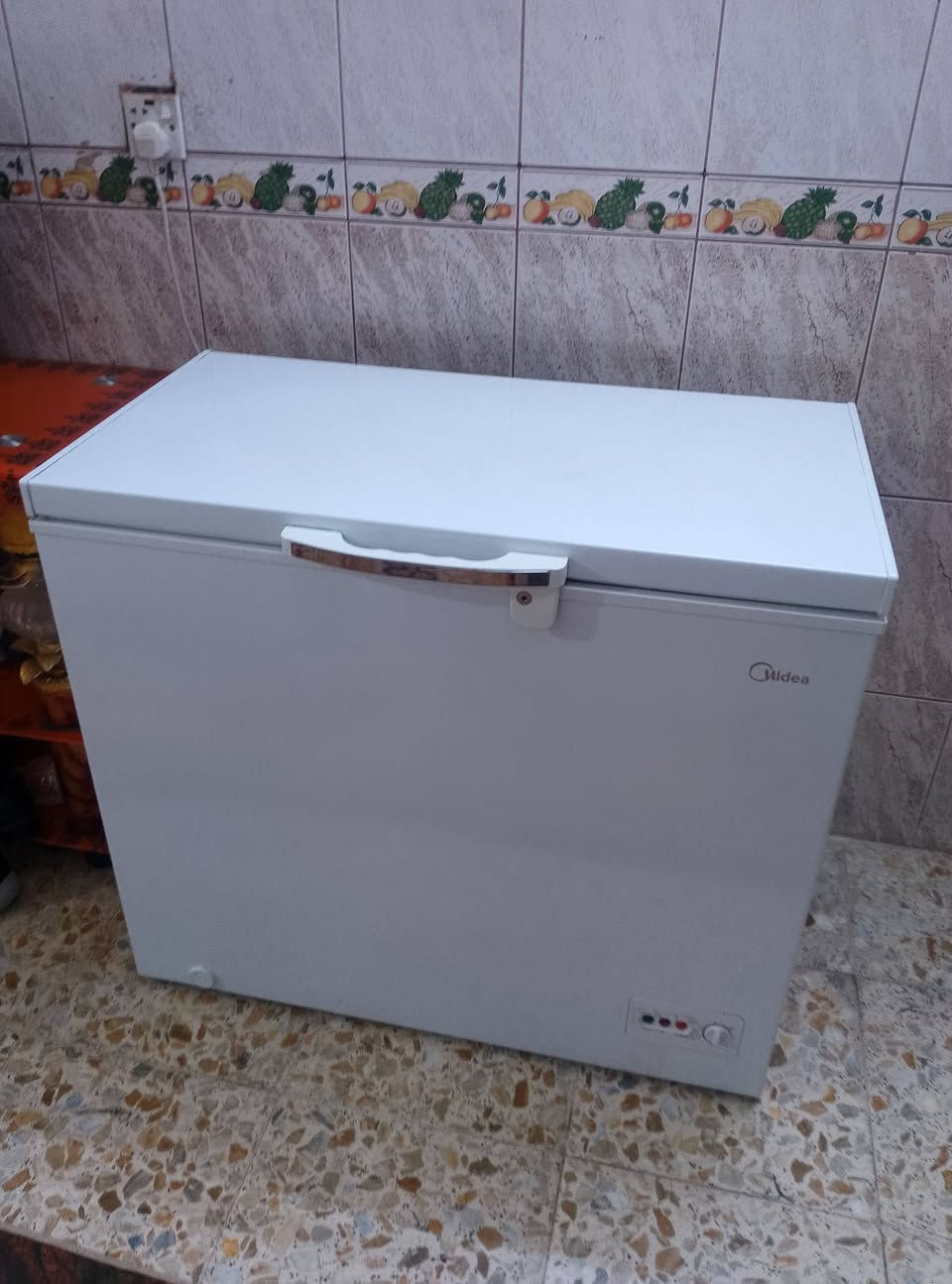 سلام عليكم مجمده للبيع نوعيته ميديا حجم وسط مو صغيره ثلج ١٠٠/١٠٠ نضيفه فول الشراي يتصل بلرقم ويدلل *********** وتساب موجود مكان بغداد شهداء البياع سعره250 وبيه مجال للشراي

