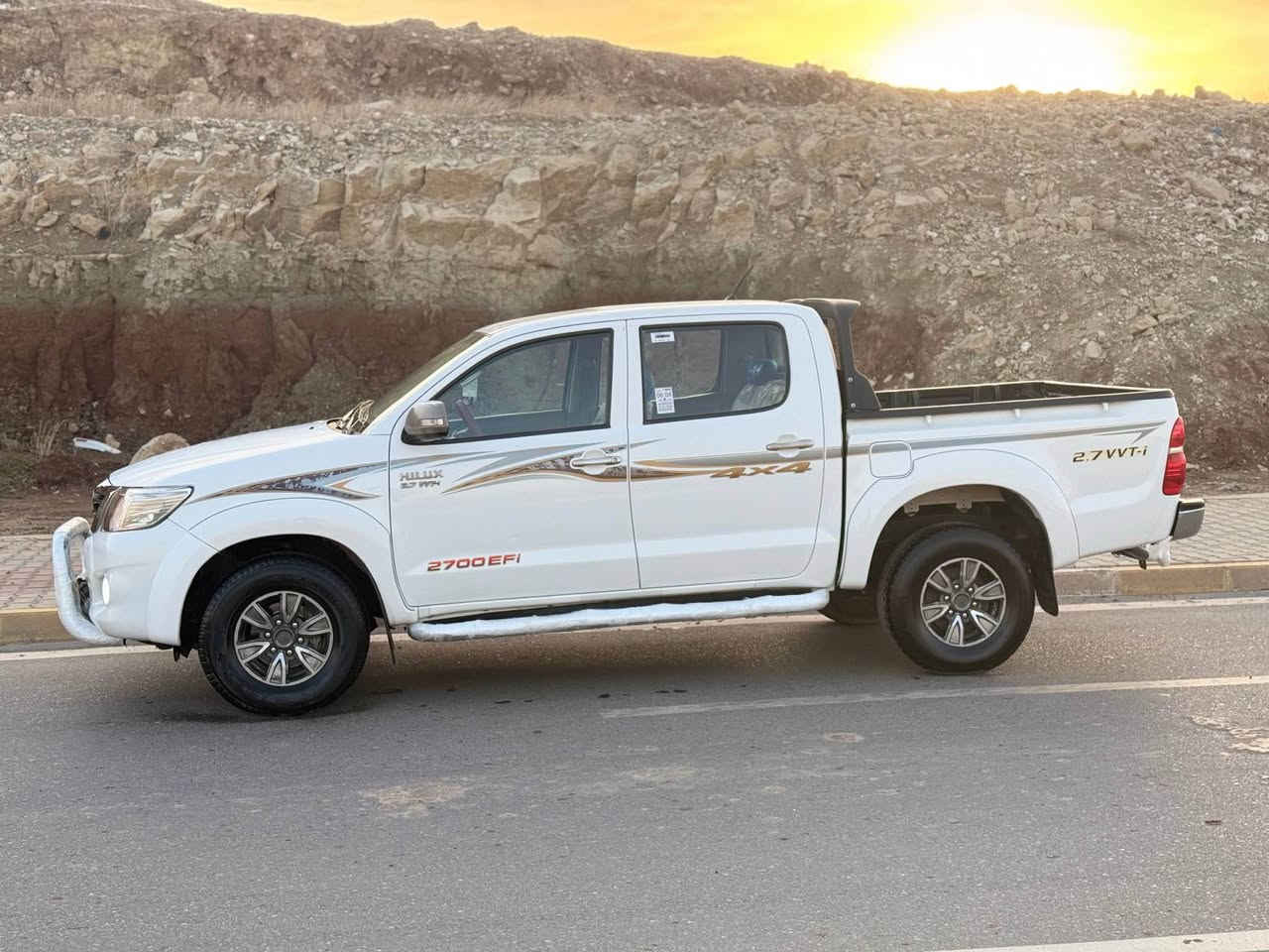 #بیع سریع 

﷽

‎‏‎💎⚜️للبیع

‎‏‎‏⚜️ TOYOTA HILOX⚜️/
2014

تویوتا هیلوکس
مودیل 2014
سعودي درجه 1 
بطل 
ابيض ثلجي
فوول مواصفات 
كير اوتوماتيك 
دبل اكسل
حساس امامي خلفي
داخل صاج
كاميرا
تحكم ستيرن
مراية كهربائية 
ويل كروم
هوك
بلاجكتور
جام خلفي سكة
سيارة بدون صبغ 
بي مكان تعديل بارد
مكان كارت صغير
بونید مبدل بیلادی 
يعني بي مكانين فقط
سيارة بدون صبغ بدون حادث
سيارة حيل حلو علي وضع شريكة
رقم سنوية  كلة جديد لحد 2028
رقم رباعي 
كير محرك تبريد صدر اكسل كهربائيات تحويل غرامة وكالة كلة بشرط
سيارة ربع دينار مابي مصرف
محرك مامفتوح بشرط 
بدون صوت بخار

سعر : 215

***********
***********بی واتس اب 

مكان : چمچمال شمشمل, السليمانية
