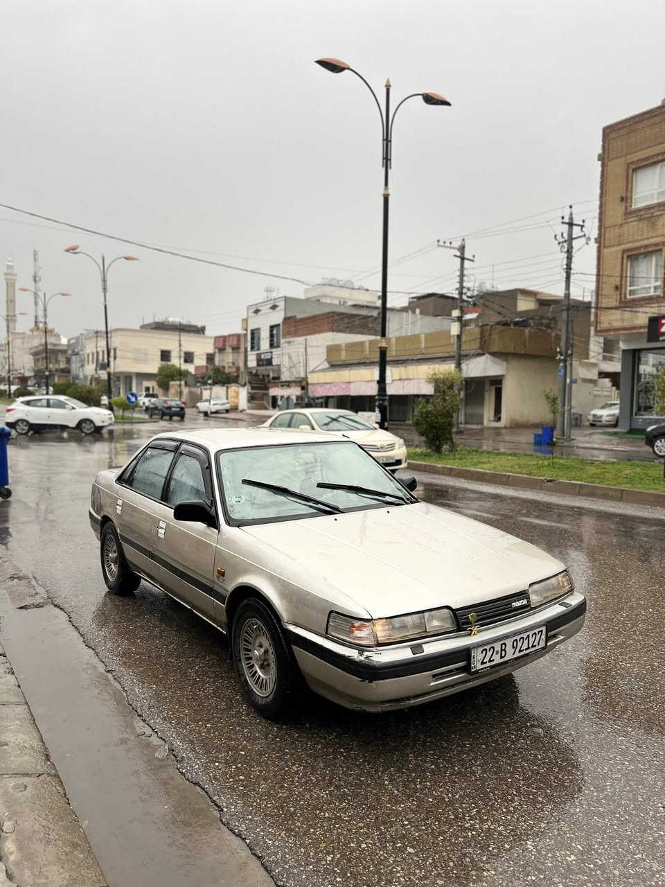 مازدا، 1991 هەشت و بەخ 
رەقەم و سەنەوی هەتا 2030 تازەیە
گیروومەکینە و لۆك  
قفل مەرکەزی
چوار جام کارەبای
شاشە ئایپاد 
لایت کامل زینۆن
هەیکەلی زۆر جوانە
ناوی لەسەر دەقی شەریکە ماوە
پێشودوای تازە داگیراوە کامل بەشەرت
سەیارەکە زۆر جوان ماوەتەوە
کارەبای کامل مەزبوت
تەحویل/غەرامە/براوە/بەشەرت
سعر 43 وەرەقە و کەمێك مەجال
شوێن / هەولێر
بۆزانیای زیاتر نامە بنێرن لەخزمەت دام.


**إذا كنت صاحب هذا الإعلان وتريد حذفه لأي سبب، رجاءا أرسل رسالة إلى الدعم الفني**