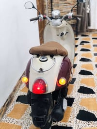 عندي هذا عبدل حليم شرط تشغيل اي عيب مابي  هاتف 07709377429