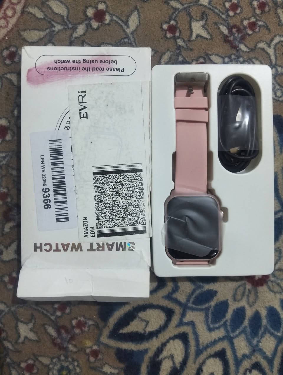 بلوتوث سمارث تربط ع مبايل اتصال مكالمات قياس نبض سعرات حرارية  قياس النفس سعر الساعه  15000 الف
***********
