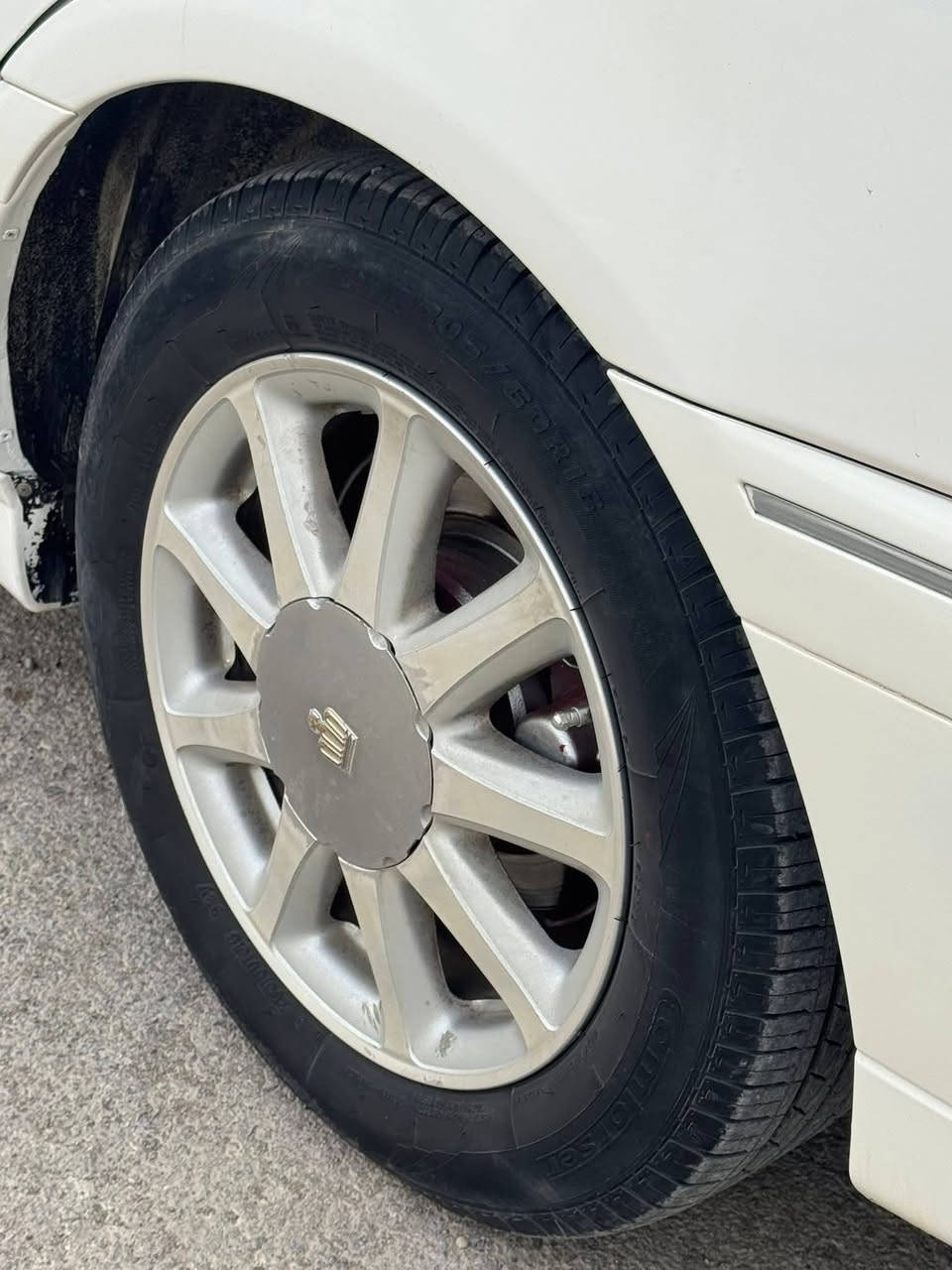 سەرەتا بە ناوی خوای گەورە
تپیۆتا کڕاون مەلیکە بۆ فرۆشتن
بڕاوە بڕاوە
مەکینە d4 گەورە
٢٠٠٣ سپی سەدەف
پێش و دوا کریستاڵ
کامل زینۆنی بۆ بەسراوە
داشبوڵ نەجەف
٣ دوگمەی پەردە
٤ کوشن کارەبا
سارد و گەرمی مەزبوتە
پەردەی ئیش دەکا مەزبوتە
شاشە و لەمسی مەزبوتە
ویل نەجمە و تایەی خاوێن
گێڕ و مەکینە بەشەرت
سەقف و حیزام بەشەرت
دەعم و لێدراو بەشەرت
سعری 44 گەڵا و مەجال
***********
