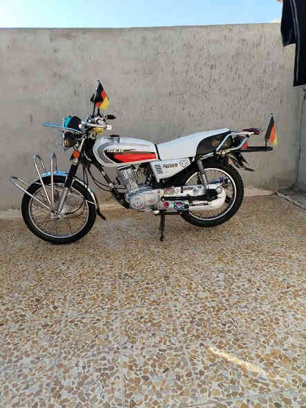 السلام عليكم ماطور بارت خمس 9 
ماطور جاهز كلو شرط برغي ماناقصو
للإستفسار ***********
