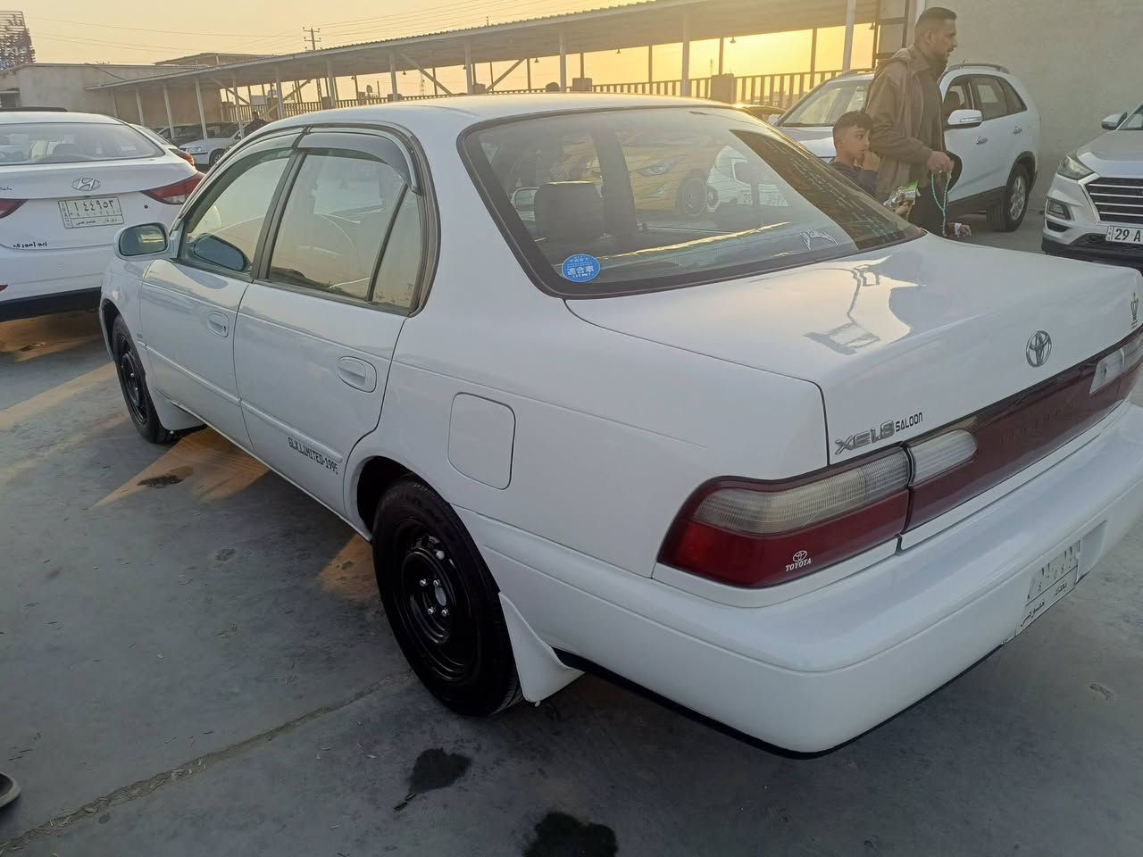 السلام عليكم كورلا محوره موديل 1994 رقمه بغداد مشروع 
مصبوغة عام بدون ضربه صبغ جماليه سياره تعمير جديد
محرك وكير وصدر مكفولات تخم تاير سياره جاهزه من كلشي وناعمه كلش السعر 65 وبيه مجال العنوان واسط 
***********
