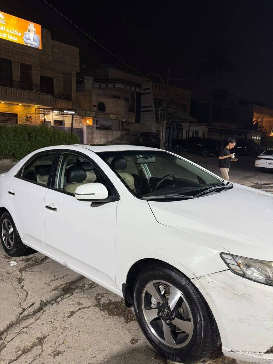 كيا سيراتو خليجي 2012
90$ وبيهة مجال 
***********
