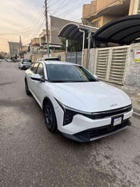 لبيع كي فور وارد امريكي  بدون رقم  سعر ١٧٣   077383 25450 موديل ٢٠٢٥