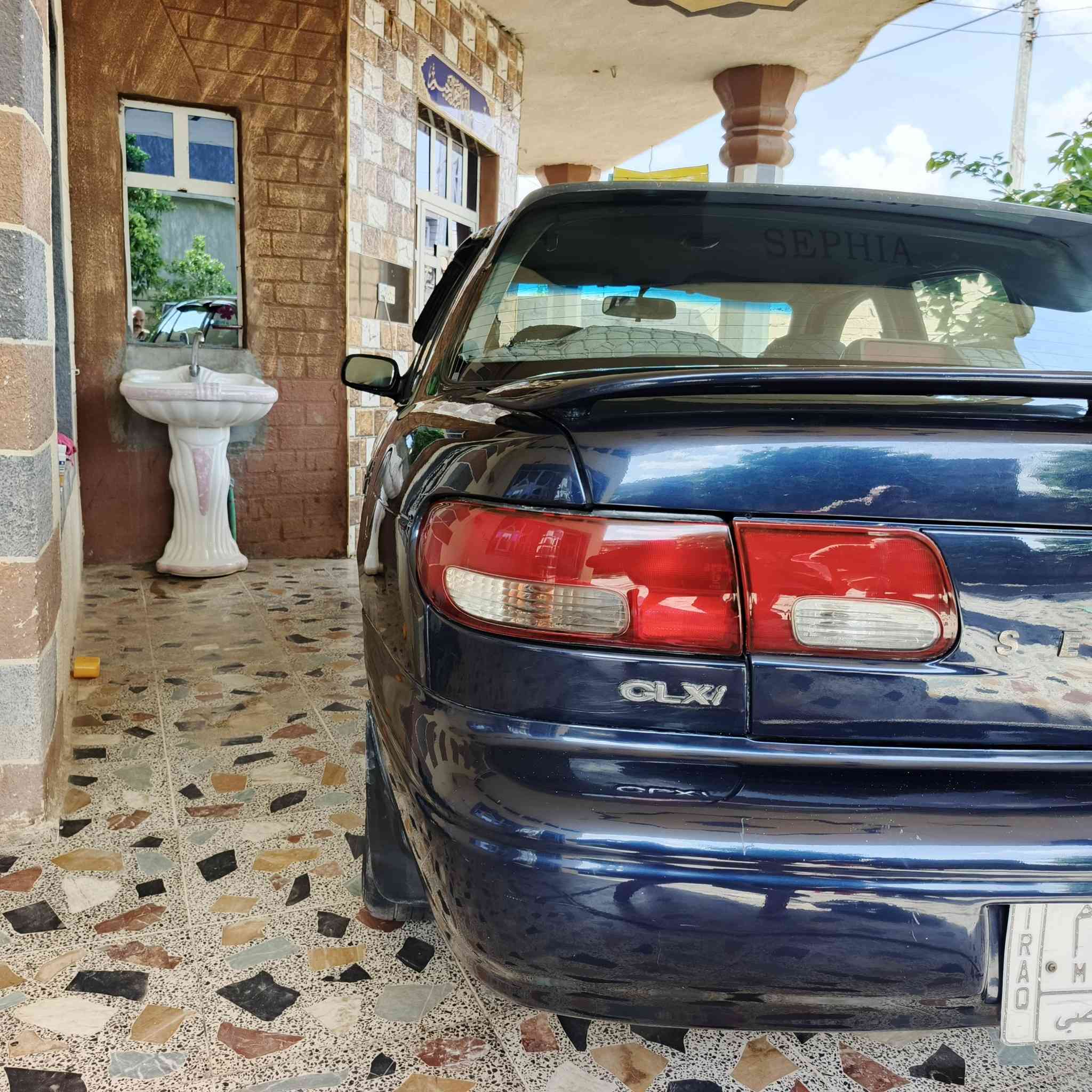 سيفيا ٩٥ جاهزه من مكينه وتبريد وتدفئة وصدر مشط كهربائيات ما تصرف عليه جاهزه ***********
