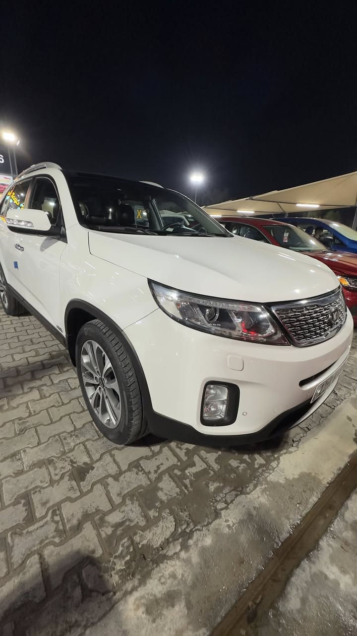 سورنتو خليجي  فول مواصفات كويتيه  مكفوله  رقم بغداد 
مكان السياره كربلاء ***********
