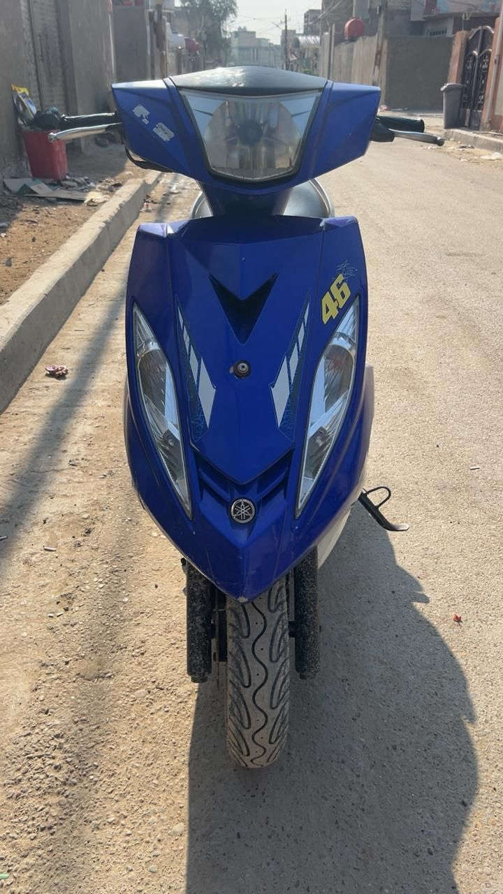 سلام عليكم دراجه صالهه سبوع نازله من رنبه درجة نضيف كلش سعر تصل عل رقم***********
