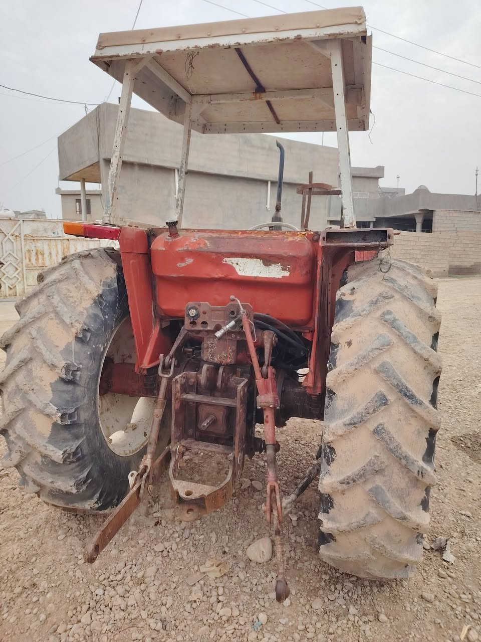 تركتر للبيع
محرك وكير شرط  وجهاز شرط  ***********
