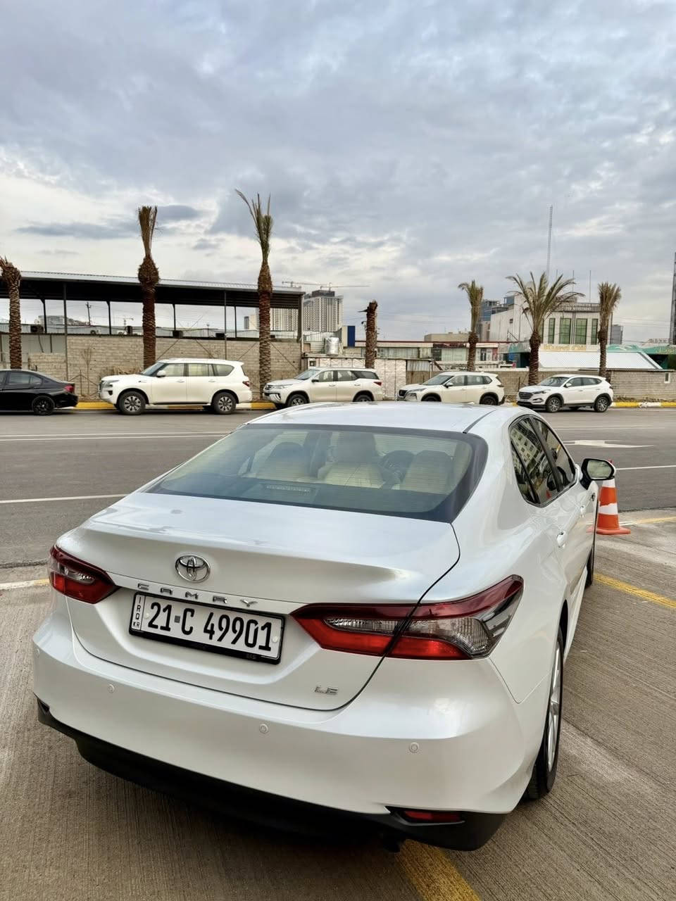 کامری مۆدیل  ٢٠٢٤  مواسەفات Le بێ سبوغ شەریکە ساز  زەمانی ماوە ١٧ هەزار رۆشتوە
نرخی 257$ مەجال
***********
