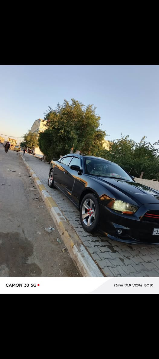 السلام عليكم موديل 13 تفاصيل داخل الصور بيع مستعجل تصل واني خادم ***********
