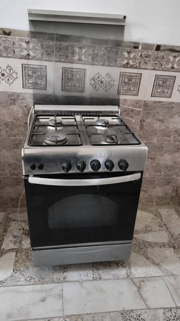 اغراض بيت نظيفات جداً مكاني حي الجهاد اكو توصيل
***********
