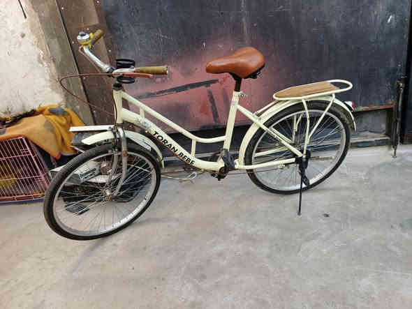 باسكل ياباني حجم 24للبيع فقط السعر50قفله مكاني رمادي تاميم ***********
