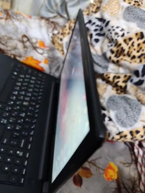 حاسبه DLL جيل سابع فول موصفات 

حاسبه نضيفه بطاريته فول 

سعر 250وبيها مجال 
رقم ***********
وتساب 

عنوان ناصريه 
ناحيت لفضليه