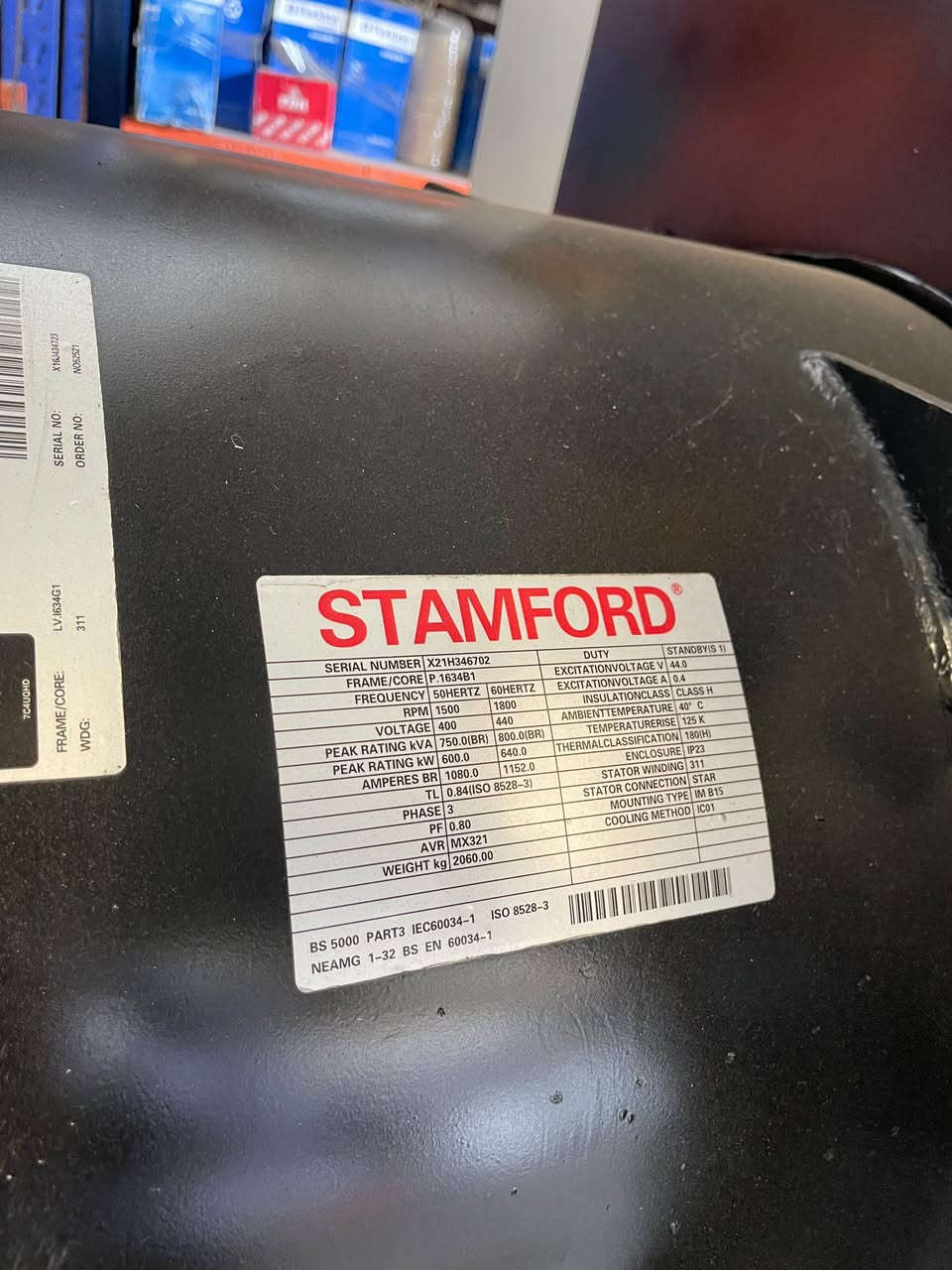 ((السلام عليكم مولده دايو750 كيفي حديث ))
سلندر12  موديل 2018 
ممفتوح شرط 
ساعات العمل جدآ قليل 150 ساعه 
لتواصل ‭ ‭0772 482 0237‬
كراج الحاج وفاء العوفه
العنوان اربيل صناعة جنوبيه
