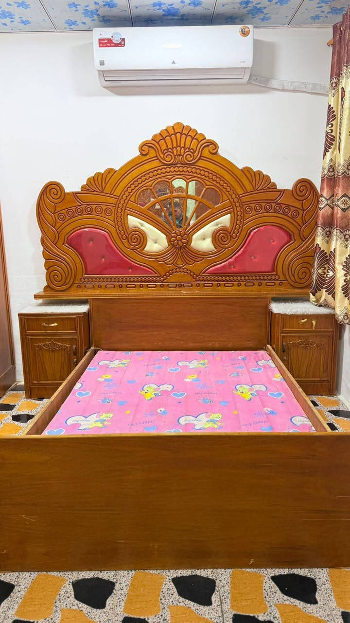 ابلاش ابلاش تفصال ام مليونين ونص نيضفه جدا  بسعر ٦٥٠ الف فقط وبيها مجال بيع مستعجل غير متواجد على النت ***********
