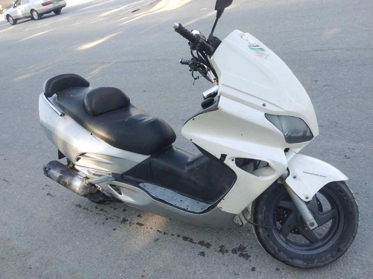 فورزه صفر ٦ للبيع نضيفه شوفت عينك مكاني قضاء الدوايه السعر ٧٠٠وبيه مجال
***********
